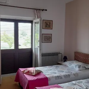 Apartment Family Tonko With King's Bed, Matulji